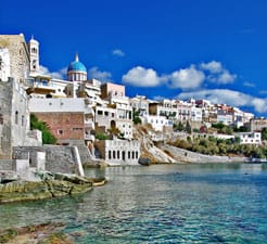 如何预订轮渡前往锡罗斯（Syros）